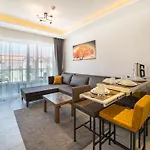 Apartment Midpoint *