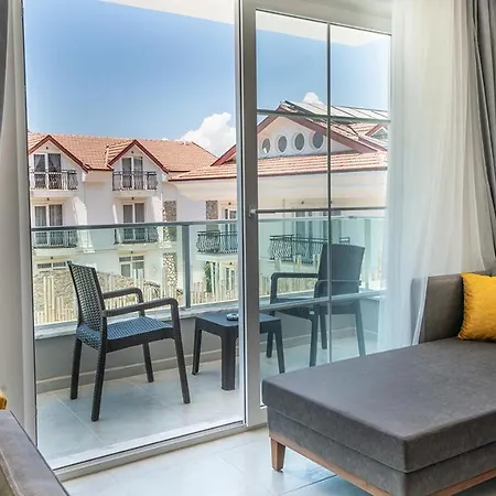 Midpoint Fethiye